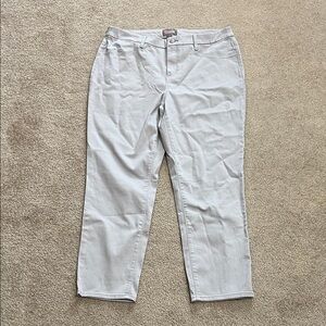 Chico’s Light Gray Ankle Jeans